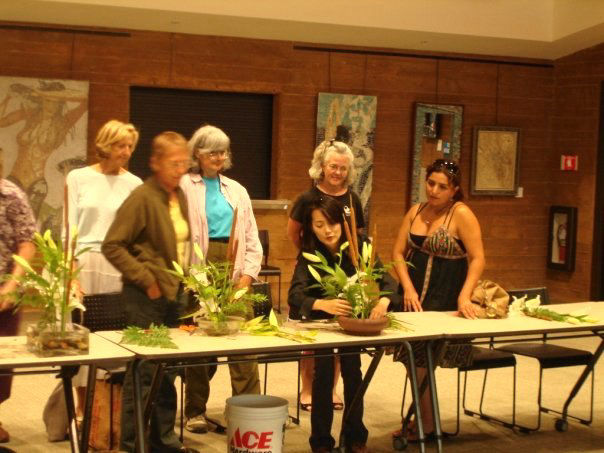 Ikebana Flower Arrangement Workshop by Nakaba Emtesali