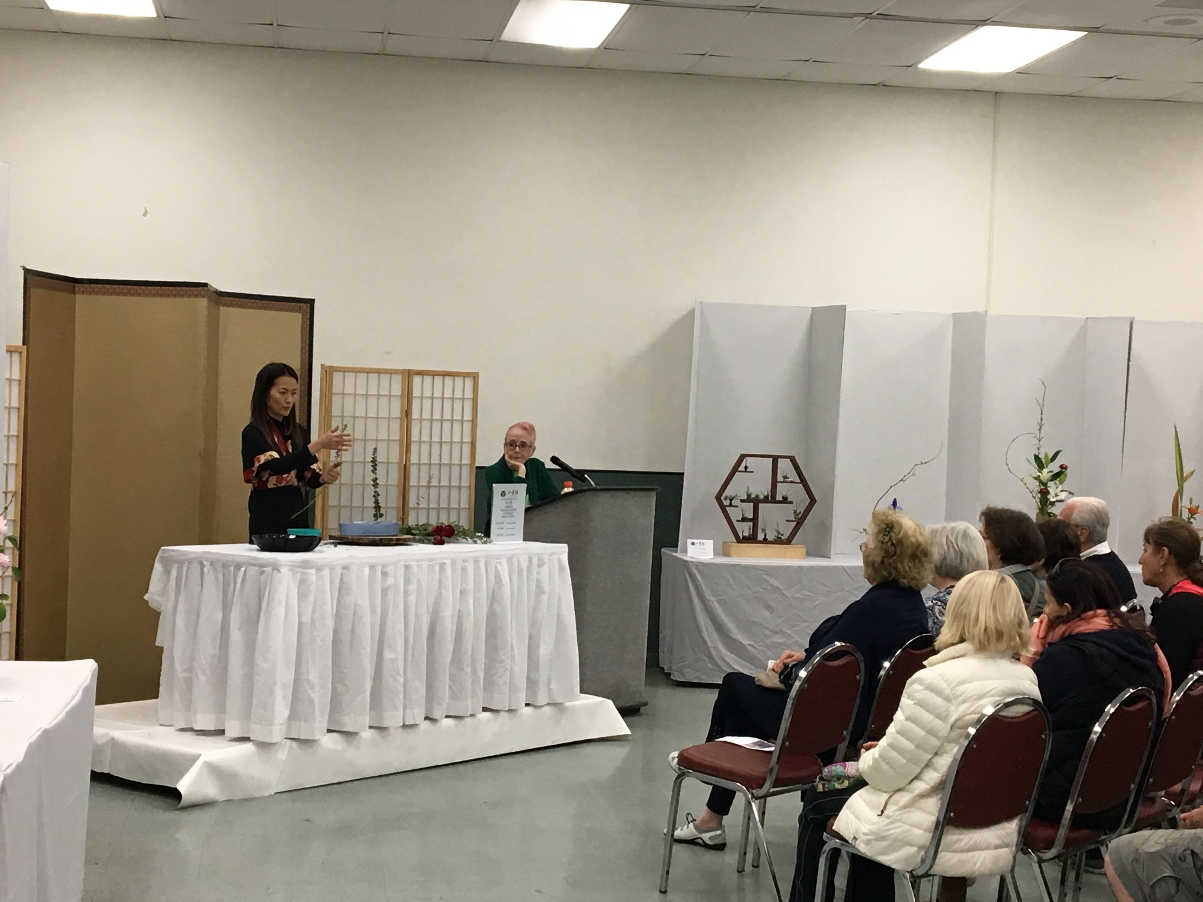 Ikebana Flower Arrangement Demonstration by Nakaba Emtesali