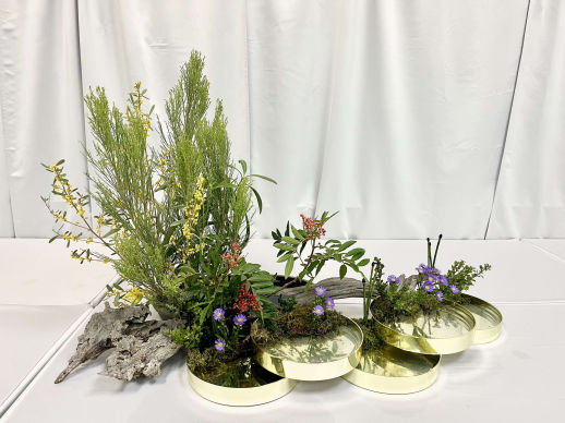Ikebana Flower Arrangement by Nakaba Emtesali
