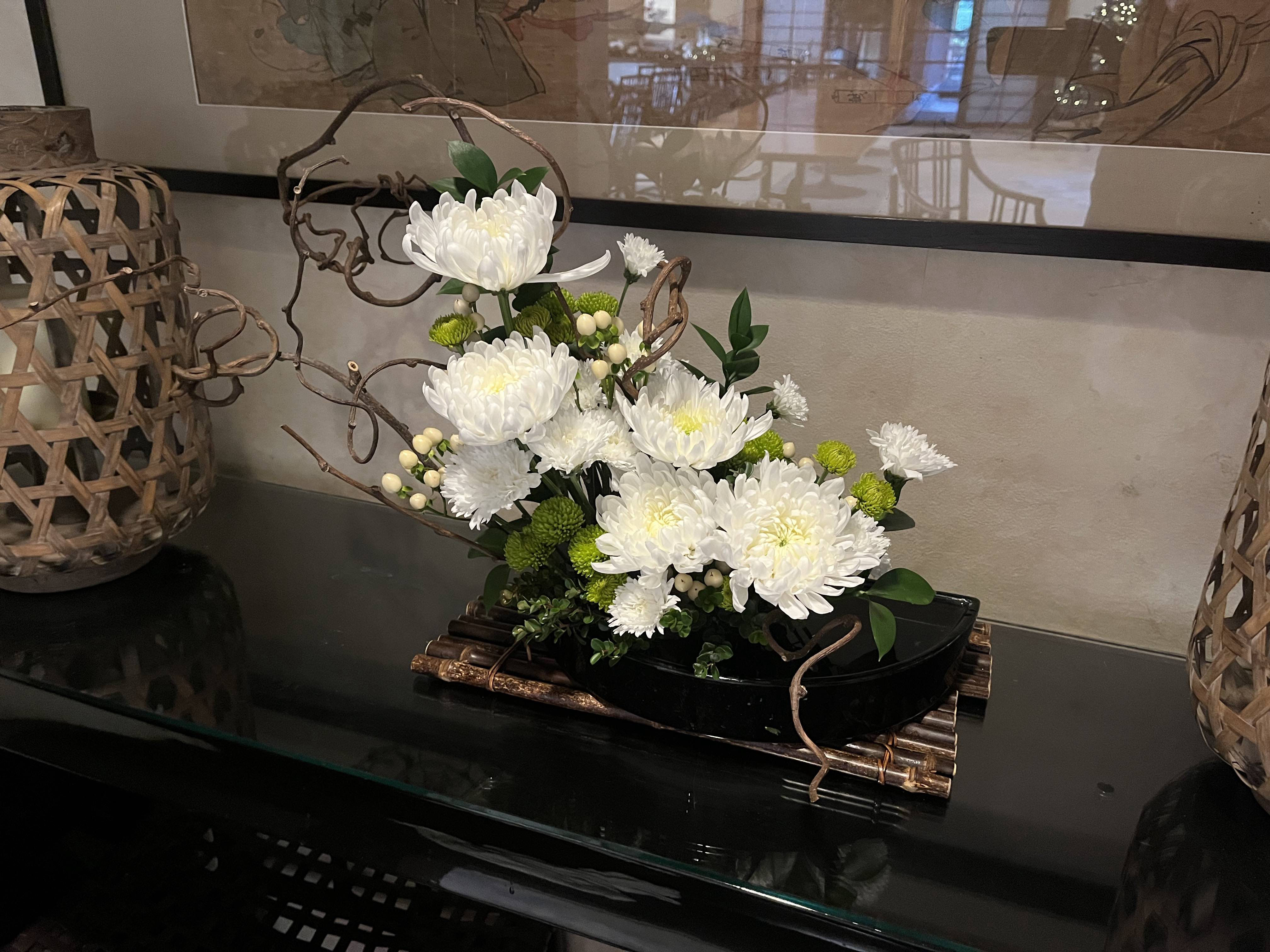 Ikebana Flower Arrangement by Nakaba Emtesali